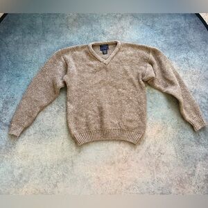 Old Glory Women’s Beige V-Neck Wool Blend Sweater